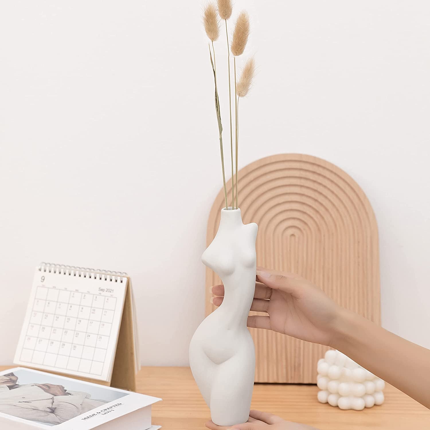 Body Vase Female